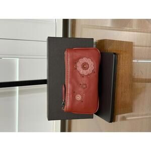 Sale - Bottega Veneta Leather Key Cles/Card Holder with Flowers